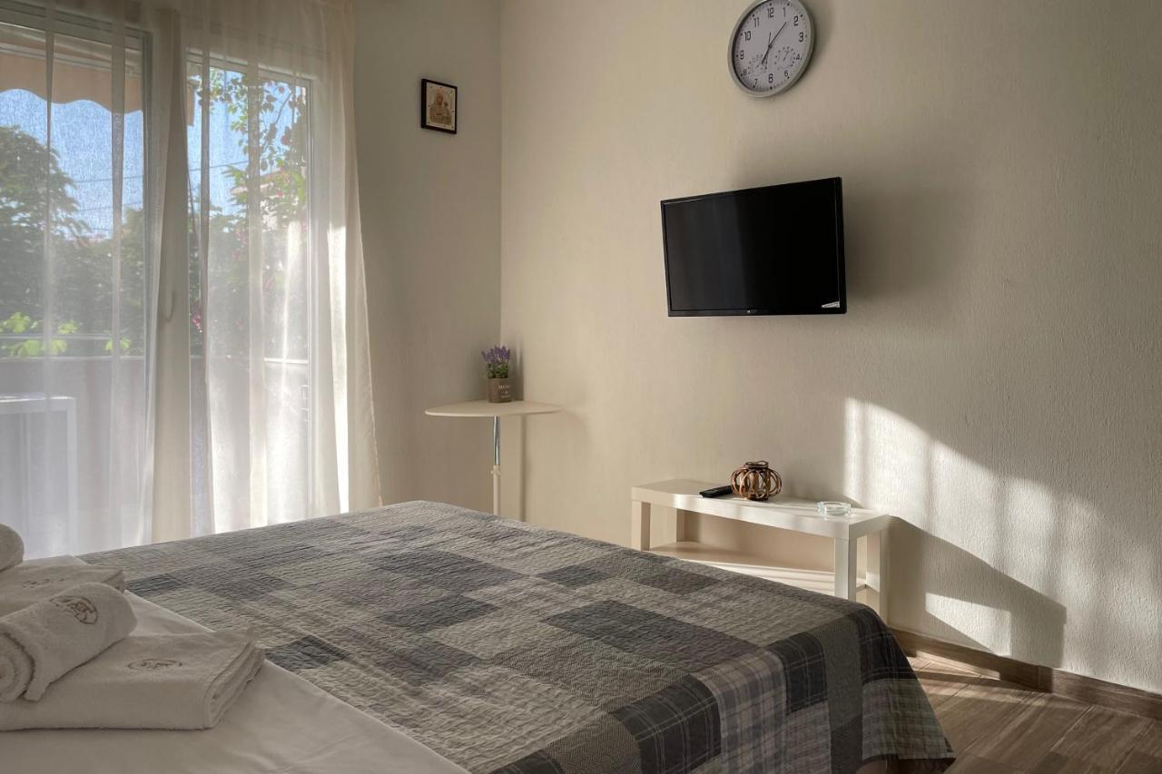 Royals Apartments Nikiti  Ngoại thất bức ảnh
