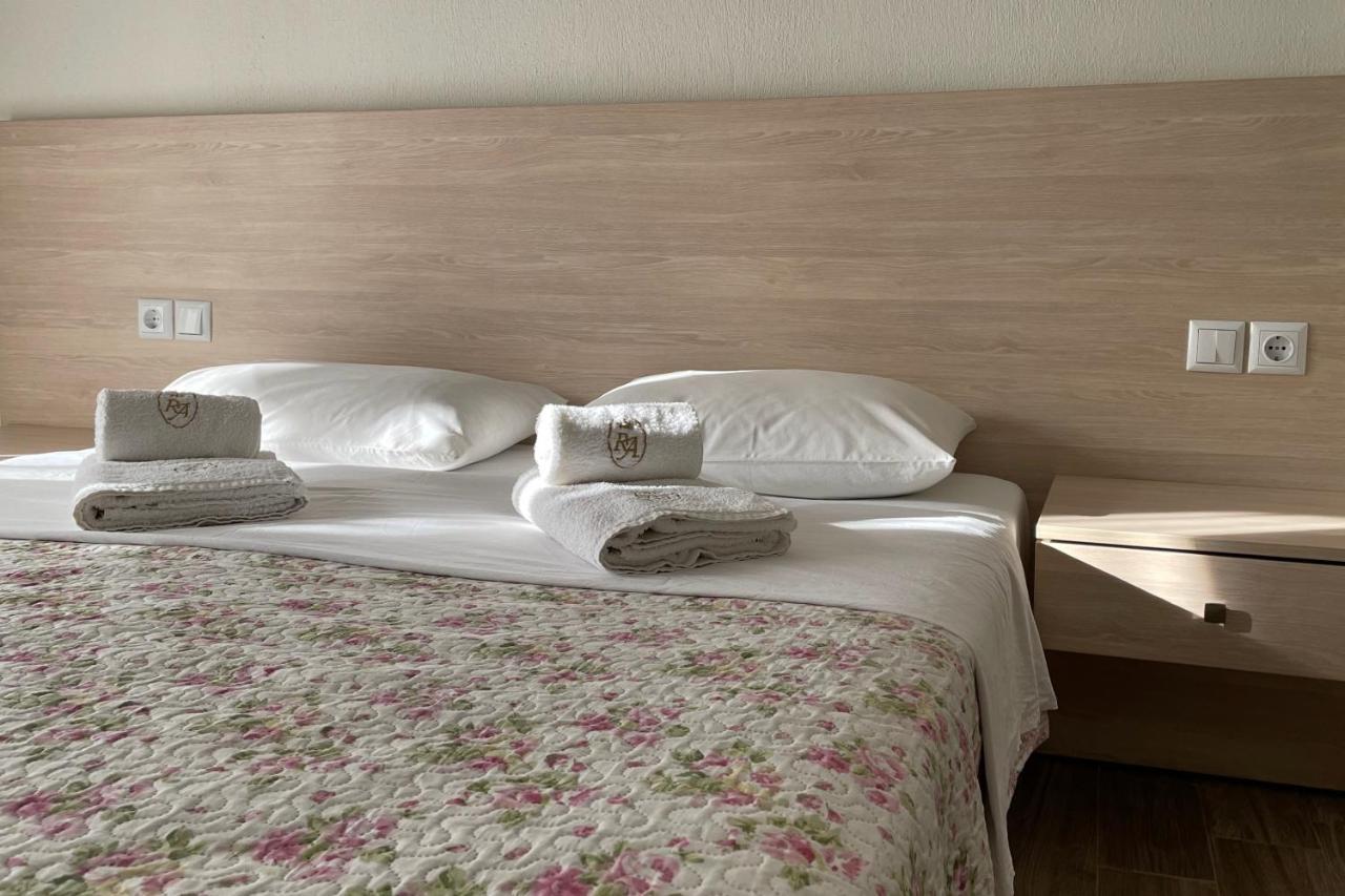 Royals Apartments Nikiti  Ngoại thất bức ảnh