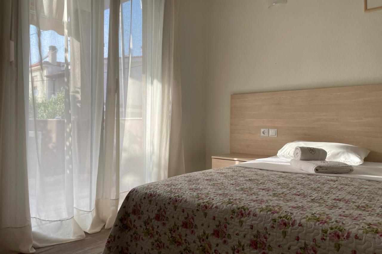 Royals Apartments Nikiti  Ngoại thất bức ảnh