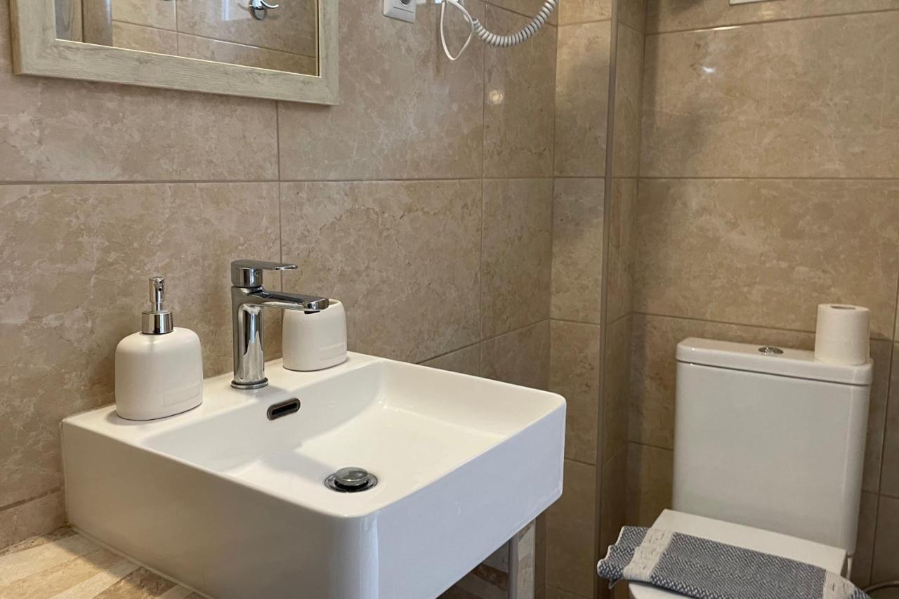 Royals Apartments Nikiti  Ngoại thất bức ảnh