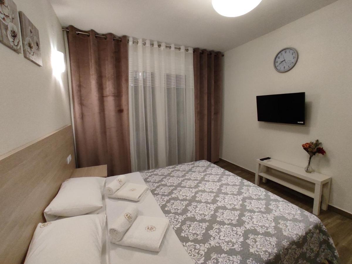 Royals Apartments Nikiti  Ngoại thất bức ảnh
