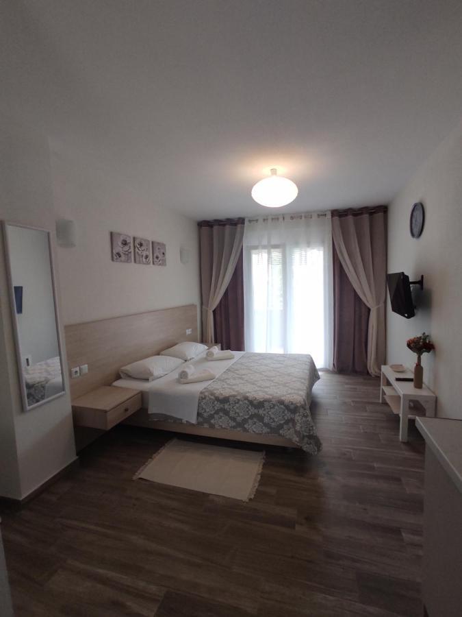 Royals Apartments Nikiti  Ngoại thất bức ảnh