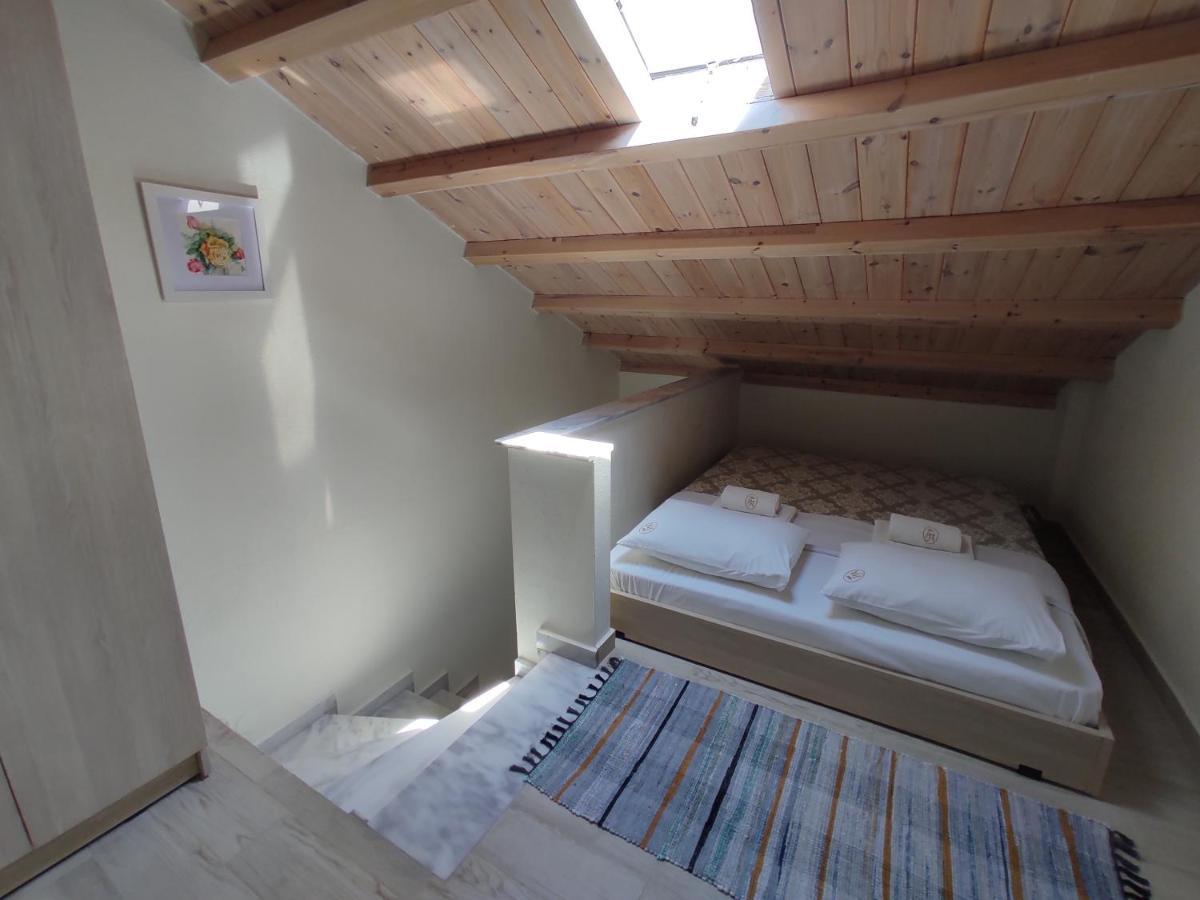 Royals Apartments Nikiti  Ngoại thất bức ảnh