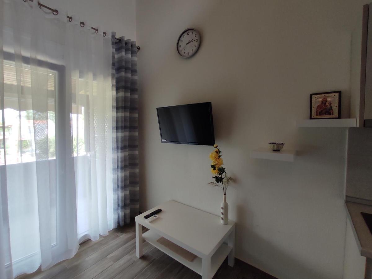 Royals Apartments Nikiti  Ngoại thất bức ảnh