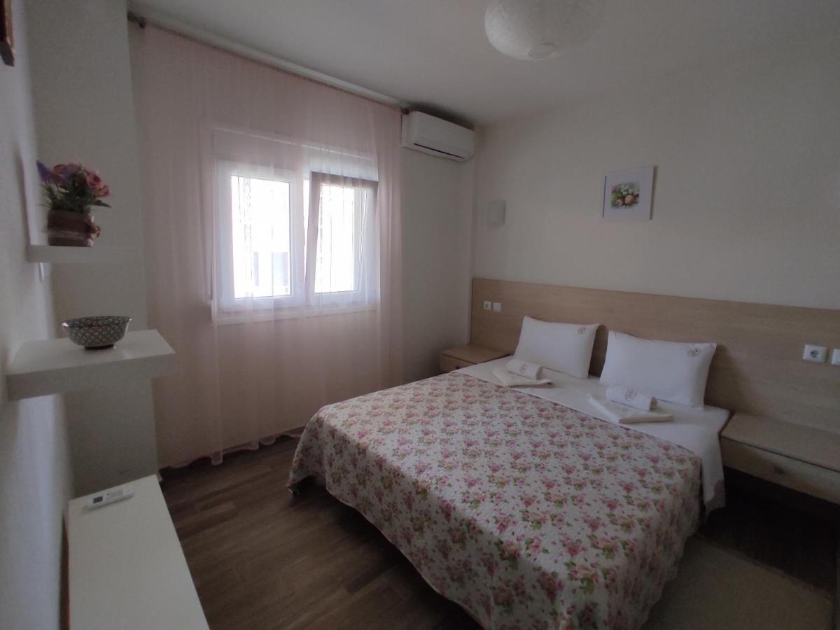 Royals Apartments Nikiti  Ngoại thất bức ảnh